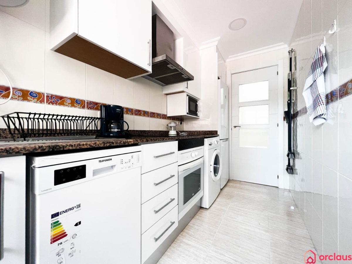 Modern Apartment In Front Of The Mediterranean Oropesa del Mar Luaran gambar