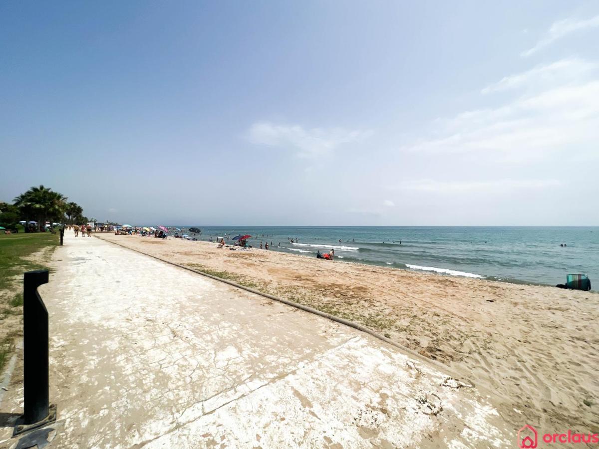 Modern Apartment In Front Of The Mediterranean Oropesa del Mar Luaran gambar